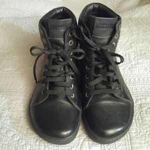 Women's Birkenstock Bartlett sneakers size 7.5 W